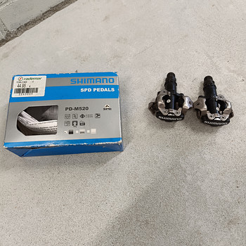 MTB pedaalid Shimano PD-M520