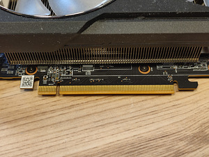 Powercolor RX 6700 XT Hellhound 12G (5 foto / 5)