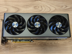 Sapphire NITRO+ RX 7900 XTX Vapor-X 24G (2 foto / 6)