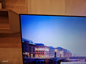 LG 55SJ850V 55" Super UHD 4K HDR teler (defektiga) (2 foto / 3)
