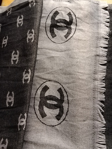 CHANEL HARMAA KAULALIINA (2 valokuva sivusta 4)