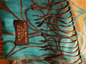 MARJA KURKI SILKKI HUIVI TURKOOSI KULTA KUVIOINEN (2 valokuva sivusta 4)