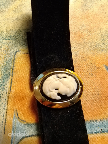 CAMEE KAULAKORU PEHMEÄÄ SAMETTIA