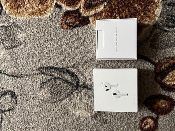 Apple AirPods 4 оригинал (ANC)