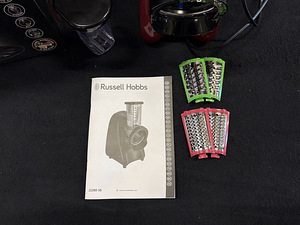 Uus Russell Hobbs elektrooniline köögiviljariiv (3 foto / 3)
