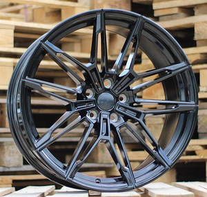 R18x8  5X112  ET  27  66.6  I0294  (B5938)  Black (BL)  For BMW  (K4) (1 foto / 1)