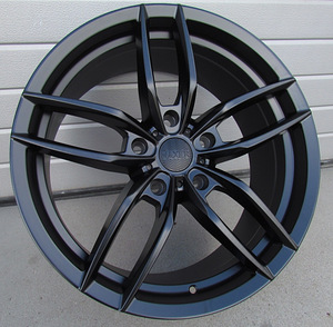 R20x8.5  5X114.3  ET  35  73.1  HX017  (BYD1407)  Gloss Black (GB)  For HAXER  (Z1) (1 foto / 1)