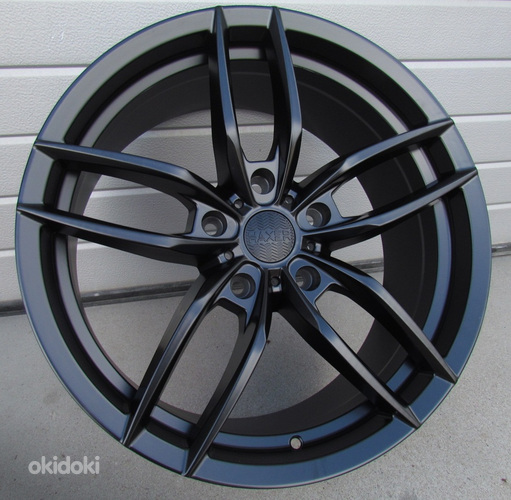 R20x8.5  5X114.3  ET  35  73.1  HX017  (BYD1407)  Gloss Black (GB)  For HAXER  (Z1)