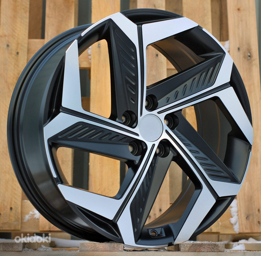 R18x7.5  5X114.3  ET  51  67.1  D1926  (BK1224)  Black Polished Half Matt (MBHM)  For HYUND  (P)  (NEW MODEL)