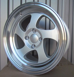 R15x8  8X100/108  ET  20  73.1  BY986  Silver+Polished Lip (SP)  For RACIN  (A)  (STYLE JAPAN RACING) (1 foto / 1)