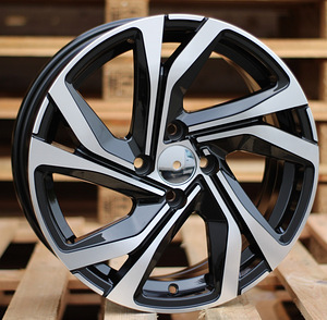 R15x6  5X114.3  ET  40  66.1  B5762  Black Polished (MB)  For RENAU (1 foto / 1)