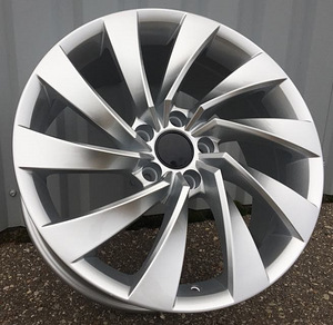 R18x8  5X112  ET  40  57.1  B5083  Silver Shining (SS)  For VW  (R) (1 foto / 1)