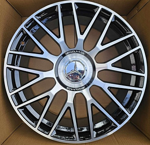R19 Mercedes AMG 19×8.5 5×112 ET: 38 66.6 Color: Black polish (BP) AMZ 932F MB (1 foto / 6)