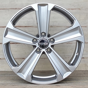 R18 VIPER B224 Silver 18x8 5x112 (1 foto / 1)