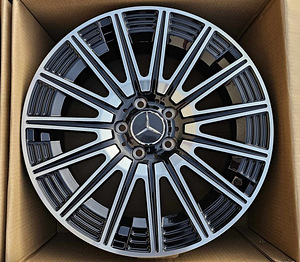 R18 MB AMZ H3176F Black polish 18x8 5x112 (1 foto / 1)