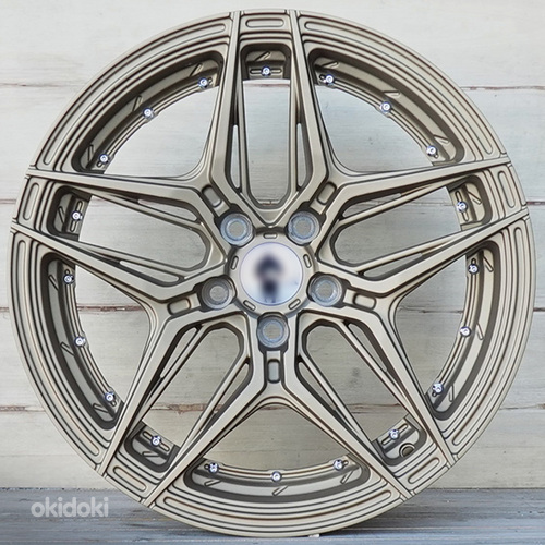 R18 AMZ FC6001 Bronze 18x8 5x114.3