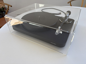 Värskelt hooldatud Clearaudio Concept MM uue helipeaga (8 foto / 8)