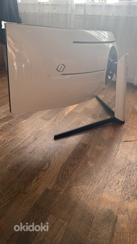 Müüa praktiliselt uus Samsung Odyssey G9 49" (240Hz, 1ms)