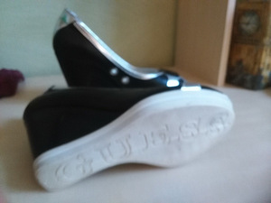 Guess оригинальные туфли (3 фото из 4)