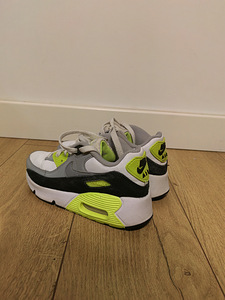 Nike air lapsele (1 foto / 4)