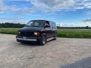 Chevrolet astro (1 фото из 7)