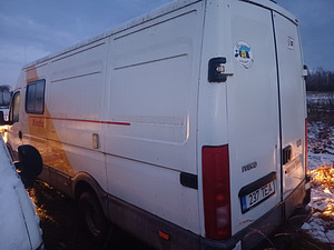 Iveco täis pikk ja kõrge (3 foto / 4)