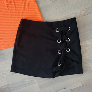 Kokku 5 eur! Püksseelik lühikesed püksid top t-särk S suurus (2 foto / 4)
