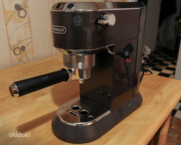 Espressomasin DeLonghi EC685 (foto #1)