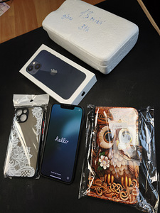 iPhone 13 mini (3 фото из 3)