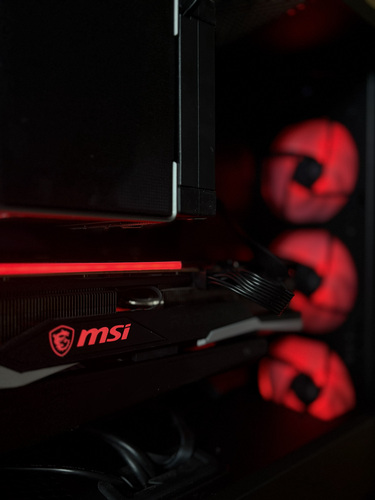 Gaming PC / Ryzen 5 5500 / RX 6750 XT / 16 GB RAM