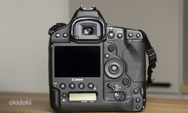Canon EOS 1DX Mark 2 (фото #2)