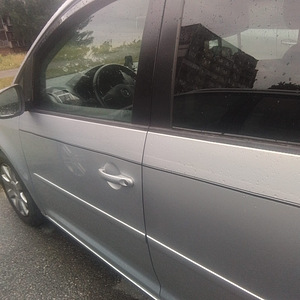 Vw touran (11 фото из 12)