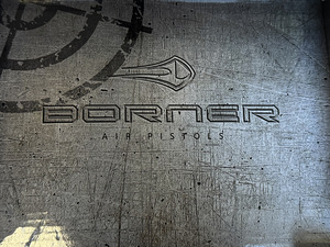 Pneumaatiline püstol Glock 17 - Borner (2 foto / 2)