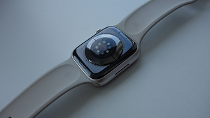 Apple watch series 8 (2 foto / 3)