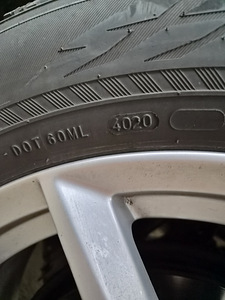 Nokian Hakkapeliitta R3/R5 suv lamellid 4tk (3 foto / 3)