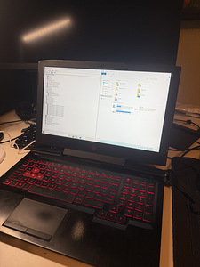 HPOMEN15 i7-7700HQ 16GB 256GBSSD 1TBHDD vigadega/osadeks (1 foto / 2)