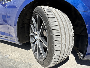Audi A5 2.0 140kW (9 foto / 10)