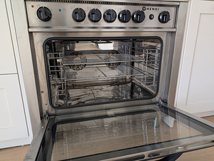 HENDI Kitchen Line 5-põletiga gaasipliit elektriahjuga, 90cm (3 foto / 3)