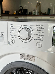 Pesumasin LG Direct Drive 6.5kg (F0J5WN3W) (2 foto / 10)