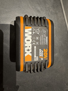 Worx Landroid robotniiduk 143E (8 foto / 9)