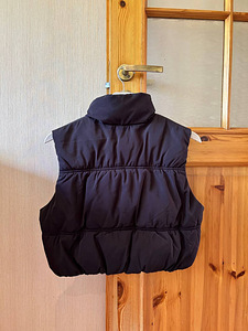 Naiste must vest, suurus XS, suurepärases seisukorras. (2 foto / 2)