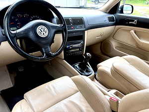 Volkswagen Golf 4 (5 foto / 15)