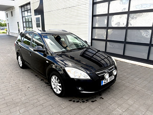 Kia Ceed (3 foto / 15)
