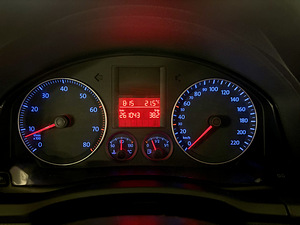 Volkswagen Golf 5 (11 foto / 15)
