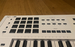 Arturia Keylab 49 MK2 MIDI-klaviatuur, vähe kasutatud. (2 foto / 6)