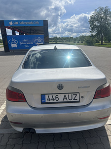 BMW E60 2005 525d (4 foto / 13)