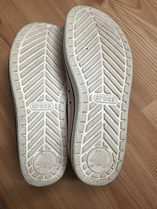 Tennised Crocs s.36 (w7), uueväärsed ja jalasõbralikud. (5 foto / 5)