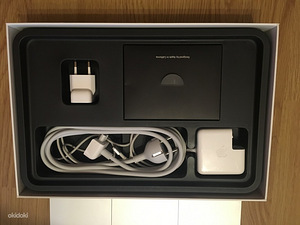 Mac Book Air 256GB (3 foto / 4)