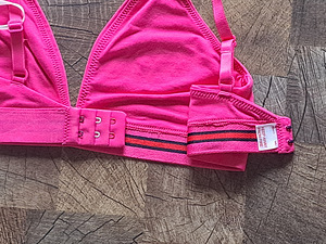 UUS Tommy Hilfiger rinnahoidja, suurus: S (4 foto / 4)