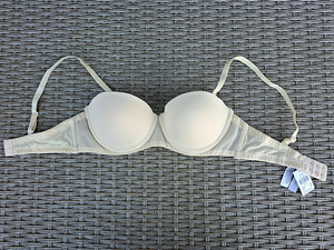 UUS Primark rinnahoidja, suurus: 75B (UK- 34B) (1 foto / 7)